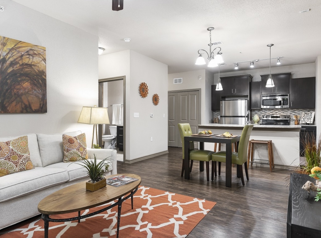 13321 1/2 Legendary Dr Unit 1144, Austin, TX 78727 - Condo for Rent in ...