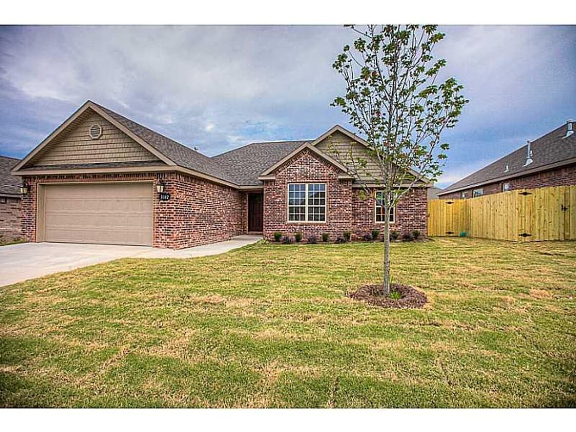 Foto principal - 3002 SW Fernwood Ave