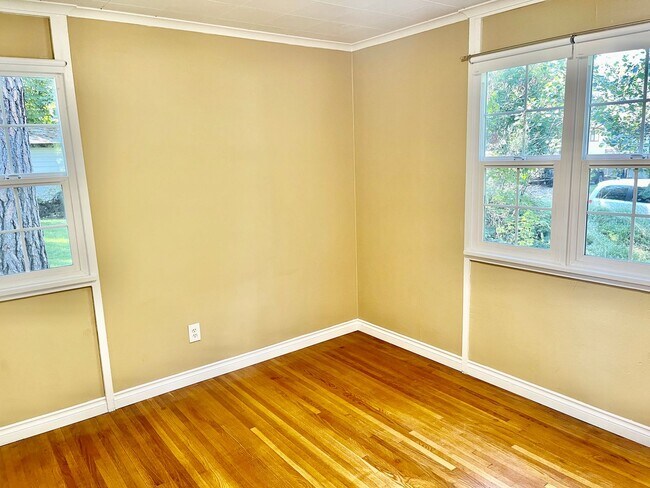 Foto del edificio - Charming South Hill Home