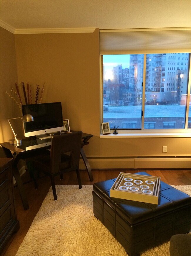 Foto del edificio - 1409 N Prospect Ave