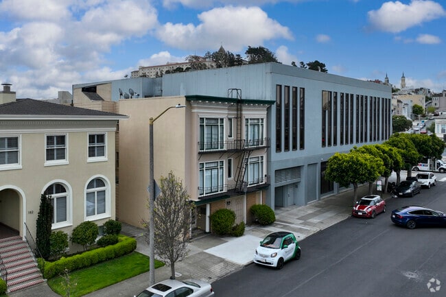 Exterior alternativo - 186 Commonwealth Ave