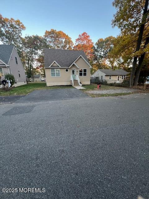 Building Photo - 567 Sica Ln