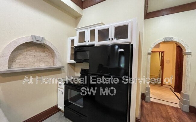 Foto del edificio - 109 Park Central Square