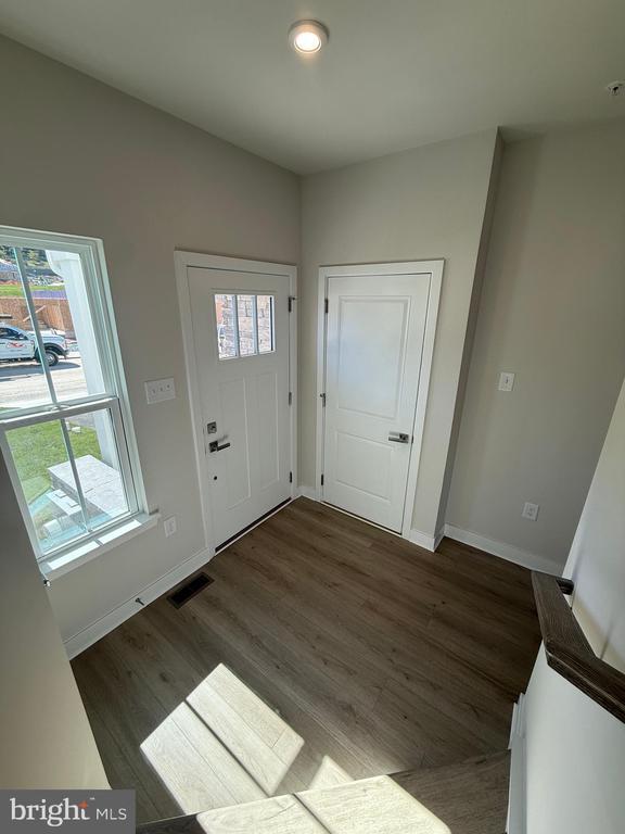 Foto del edificio - 44 Quarry Rd