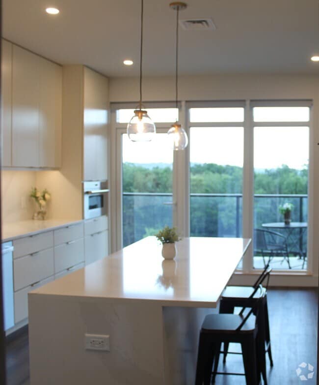 Building Photo - 125 Cambrian Way