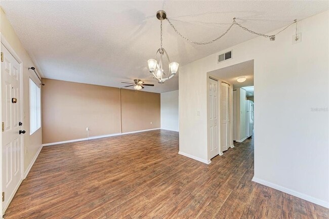 Foto del edificio - 305 30th Ave W