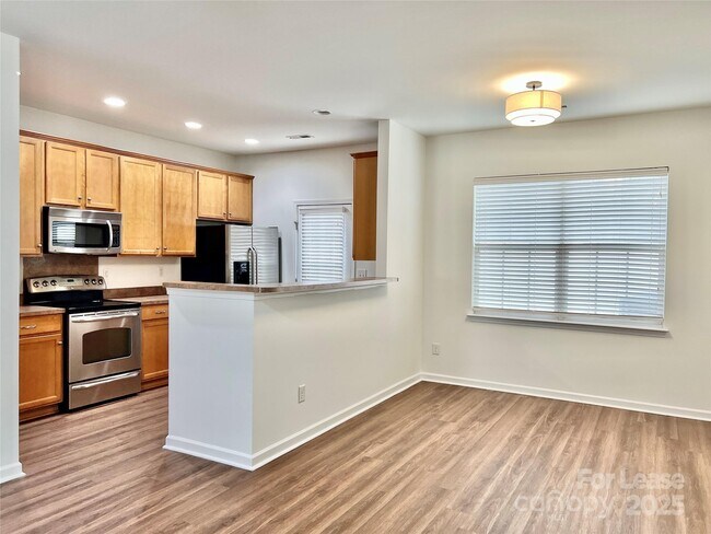 Building Photo - 13310 Erwin Rd