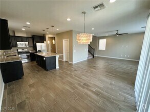 Building Photo - 9616 Arbor Rose Ct
