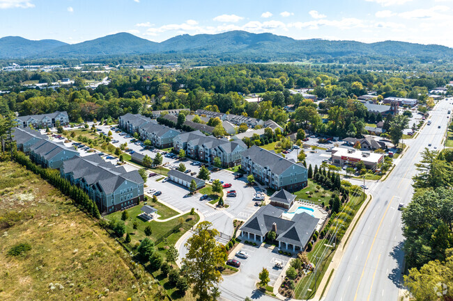 Aerial Photo - Seasons at Cane Creek