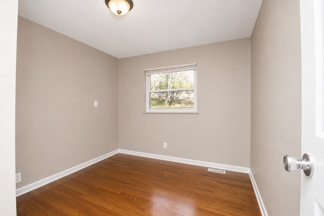 Building Photo - 3253 Buffat Mill Rd