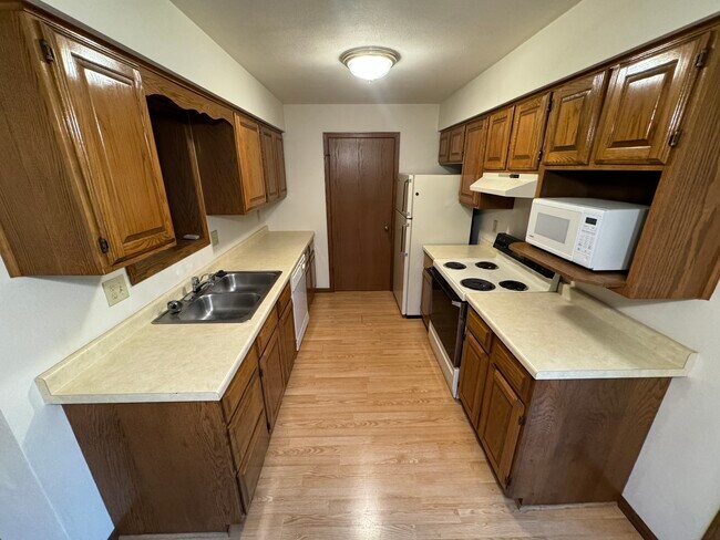 Microwave Shelf - 10 Mesa Ct