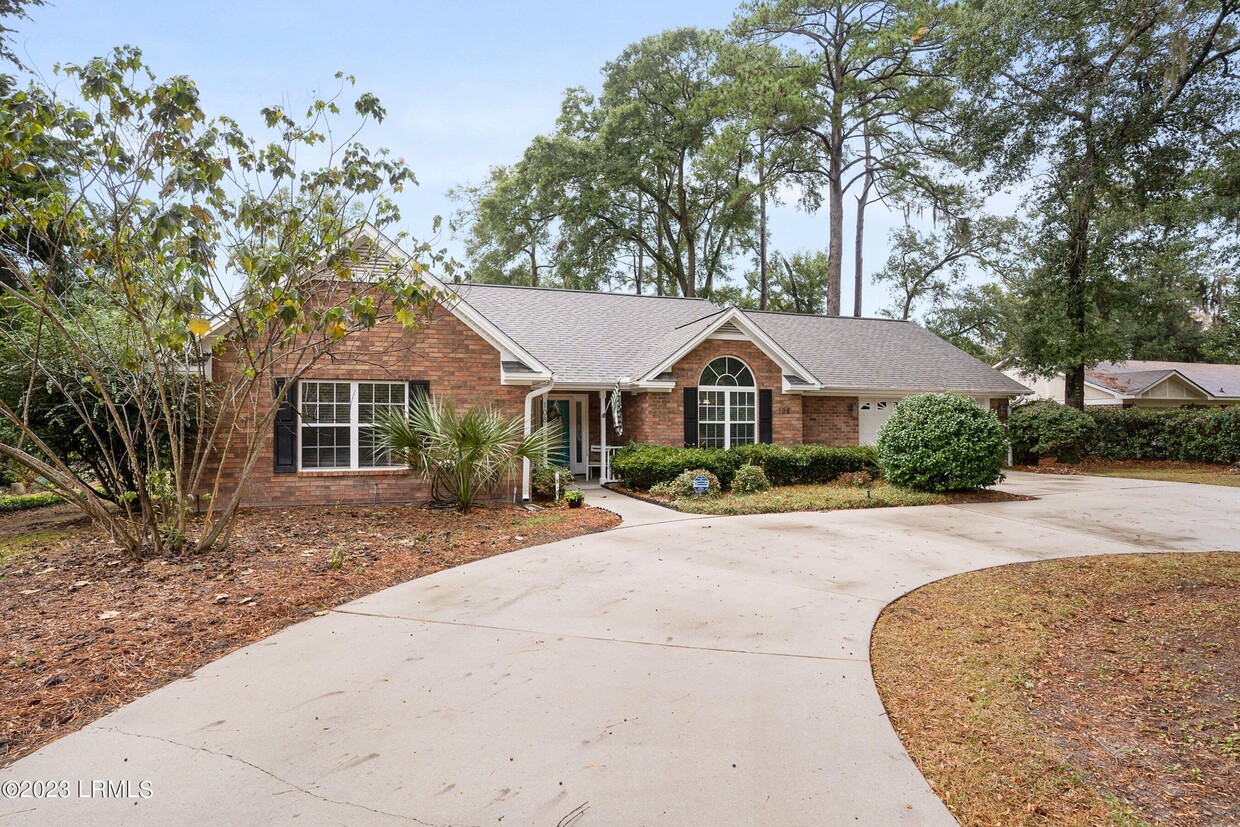 Primary Photo - 108 Spanish Point Dr