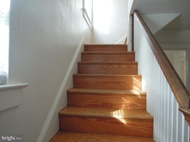 Foto del edificio - 25100 Ridge Rd
