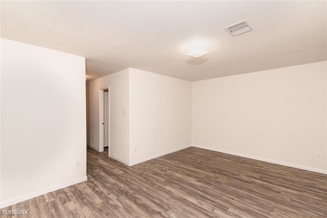Building Photo - 4 br, 2.5 bath House - 5606 Plantation For...