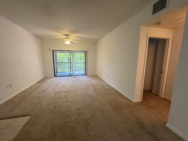 Foto del edificio - 3023 Alcazar Pl