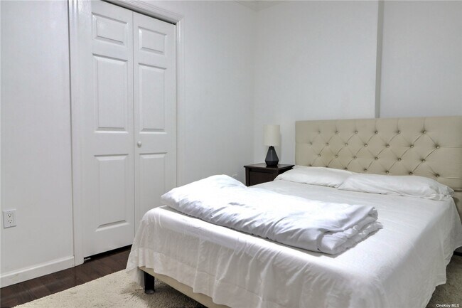 Building Photo - 43-08 65th St