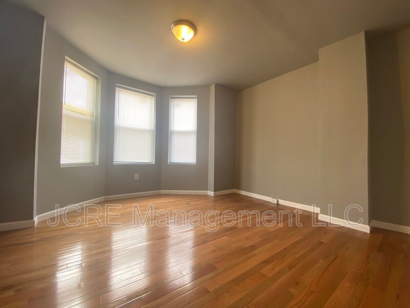 Primary Photo - 1638 S Ithan St