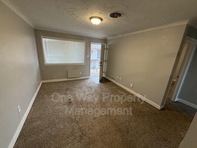 Foto del edificio - 1105 7th St