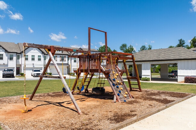 Patio de juegos - Centennial Ridge