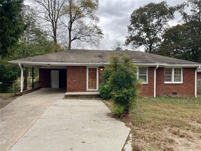 Building Photo - 6328 Oakview Ln