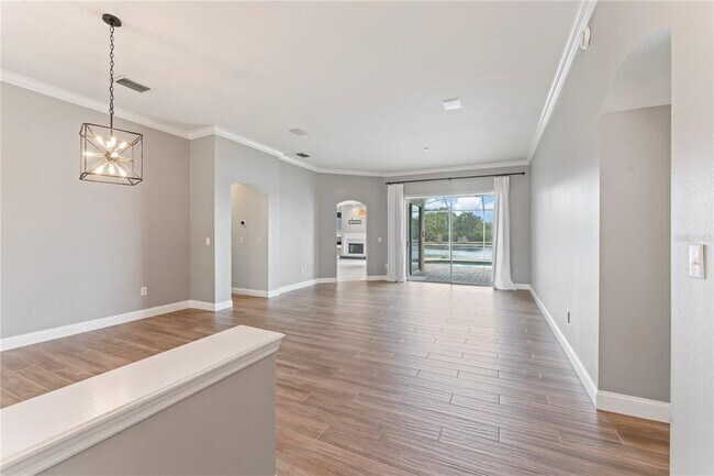 Building Photo - 9108 Woodbay Dr
