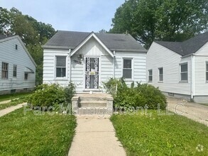 Building Photo - 18465 Stout St