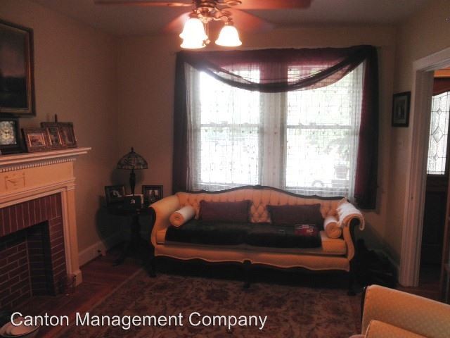 Building Photo - 3 br, 2 bath House - 363 Folcroft St.