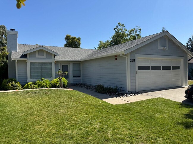 Foto del edificio - Livermore Single Story 3 BD / 2 BA, new pa...
