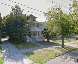 Building Photo - 83 Norton St