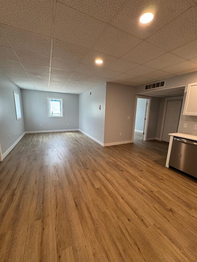 Building Photo - 249 S Benzie Blvd