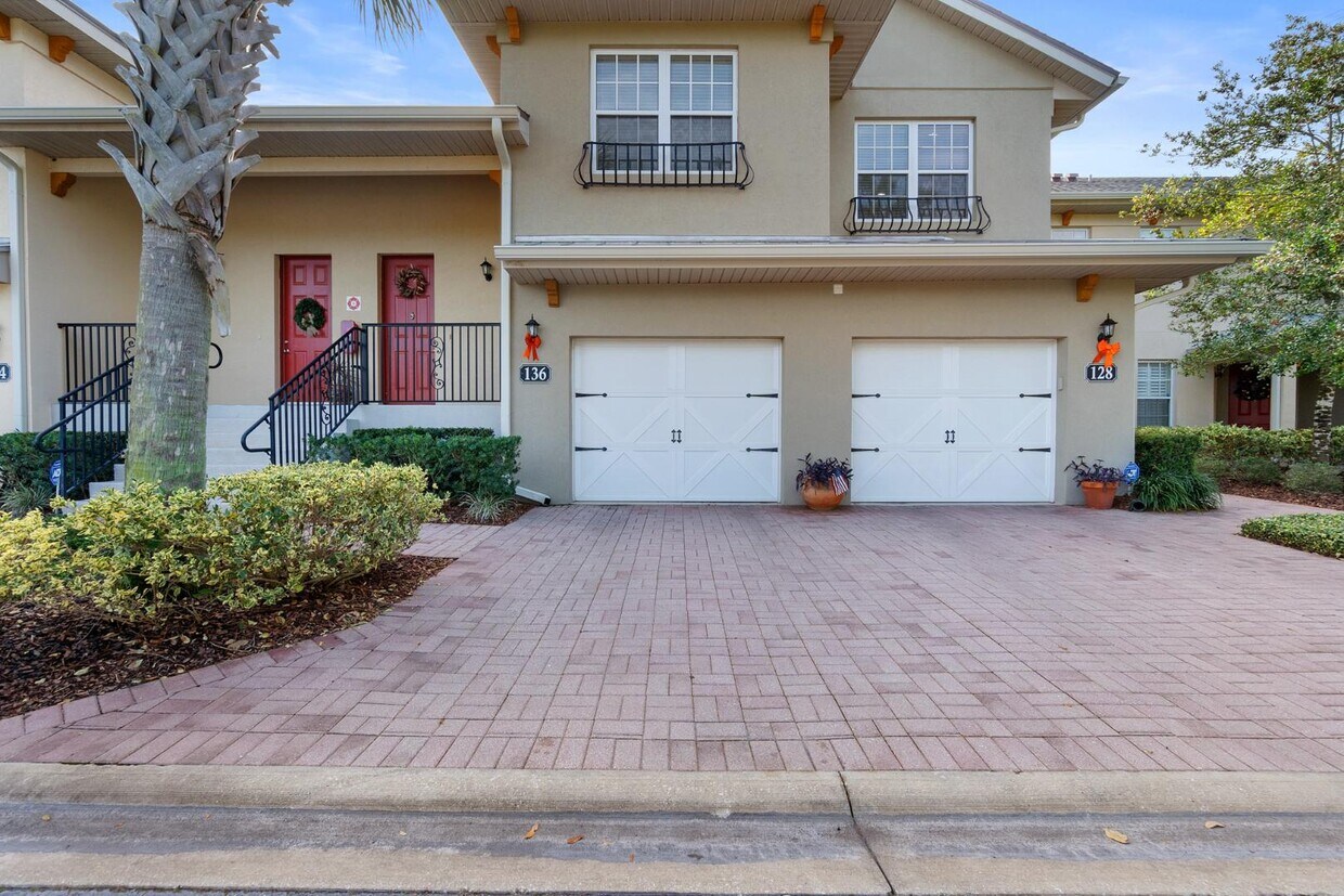 Foto principal - 136 Casa Bella Ln