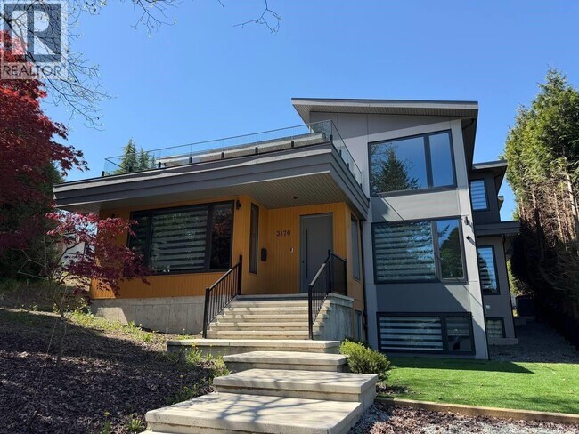 Photo du bâtiment - Lower unit-3170 CAPSTAN CRESCENT