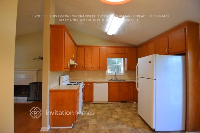 Building Photo - 5062 Snap Dragon Dr