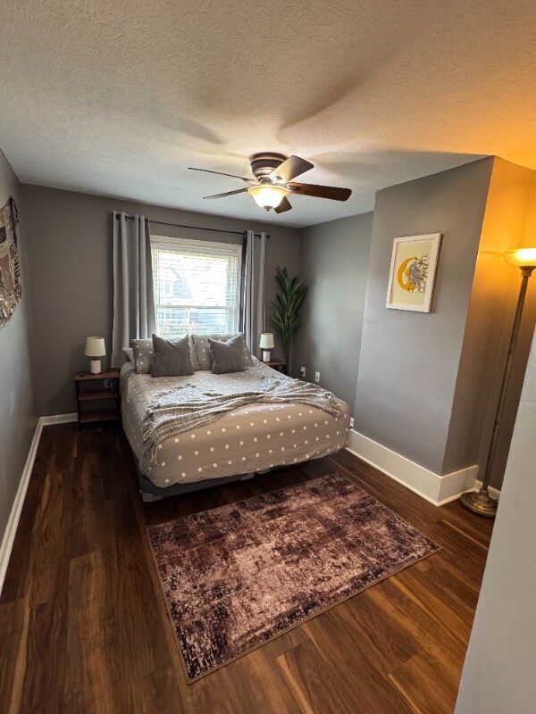 Foto del edificio - 149 E Welch Ave