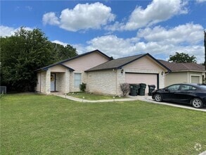 Building Photo - 707 Sturgeon Dr