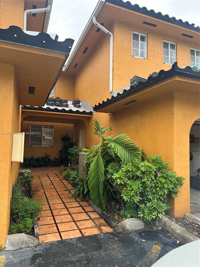 Building Photo - 7550 NW 175th St
