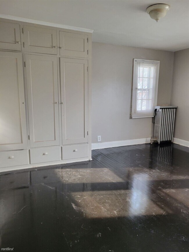 Foto del edificio - 3 br, 1.5 bath House - 14559 Rosemont Ave