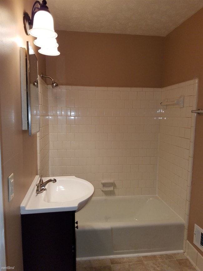 225 Berea Forest Cir, Greenville, SC 29617 House Rental in Greenville