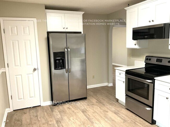 Building Photo - 12520 Larkstone Ct