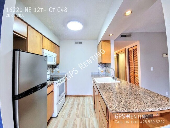 Building Photo - Beautiful 2bed 2bath Home in Bellevue