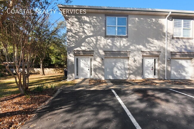 Building Photo - 1367 US-98