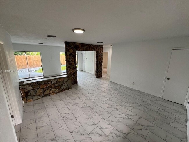 Building Photo - 4421 NW 33rd St