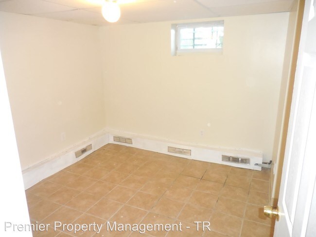 Building Photo - 4021 Frankford Ave