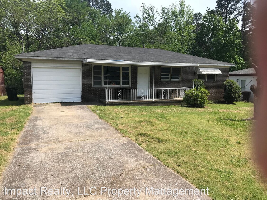 Foto principal - 3 br, 1 bath House - 515 Joseph T. Robinson