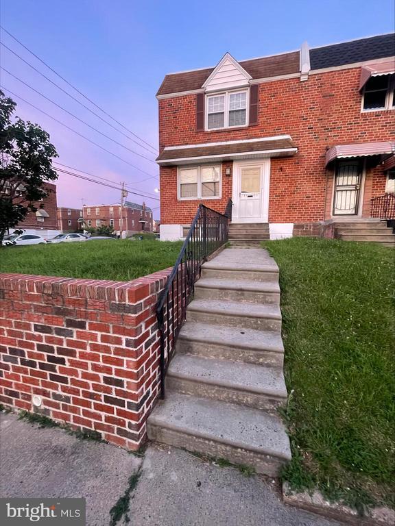 Building Photo - 7151 Brous Ave