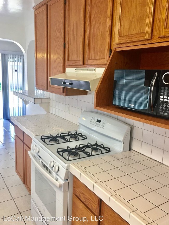 Foto del edificio - 3 br, 2 bath House - 8740 Knott Ave