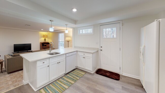Vista de la cocina, con vistas al salón. - 1267 Wynford Colony SW