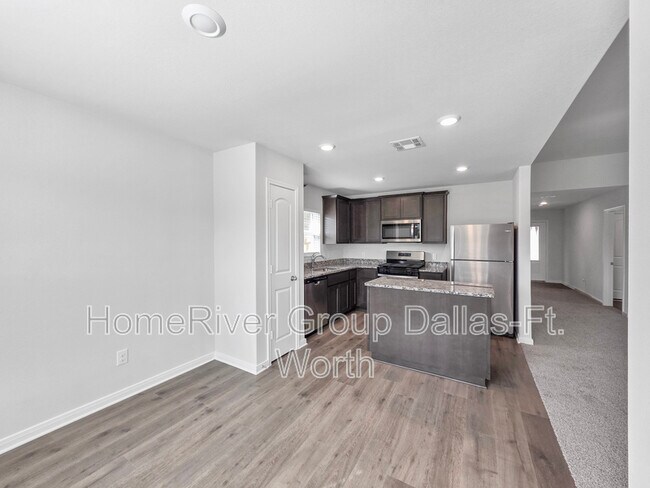 Foto del edificio - 246 Shaw Creek Blvd