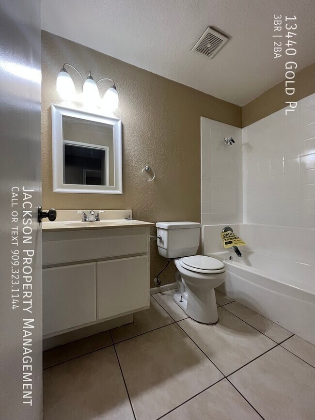 Building Photo - Great Family Home In Moreno Valley