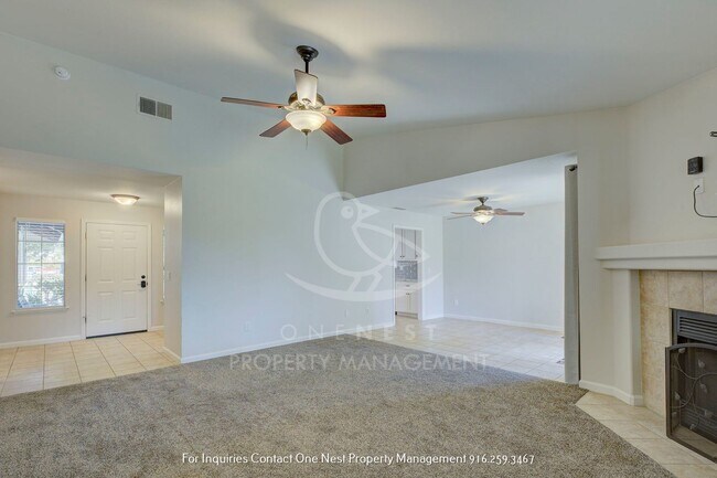 Building Photo - Updated 3 Bedrrom 2 Bathroom Home in Wheat...